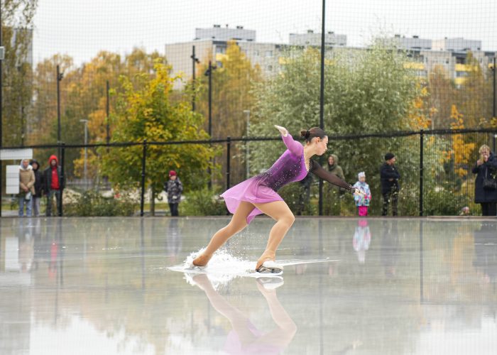 Lasnamäe Uisupark alustas hooaega vaheldusrikka lastehommikuga